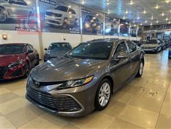 تۆیۆتا کامری